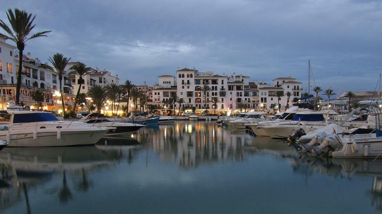 Doble Bed , Sun , Golf And Beach , Un Lugar Para Disfrutar Todas Las Familias Con Sus Hijos"Desayuno Incluido" San Luis de Sabinillas Dış mekan fotoğraf