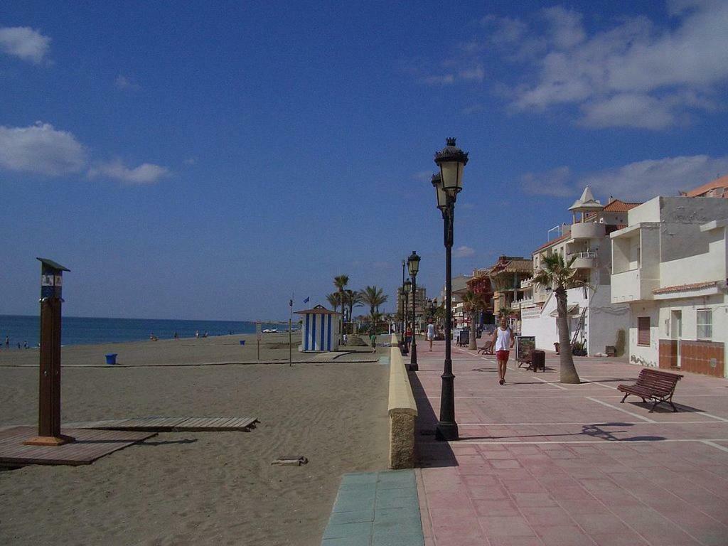 Doble Bed , Sun , Golf And Beach , Un Lugar Para Disfrutar Todas Las Familias Con Sus Hijos"Desayuno Incluido" San Luis de Sabinillas Dış mekan fotoğraf