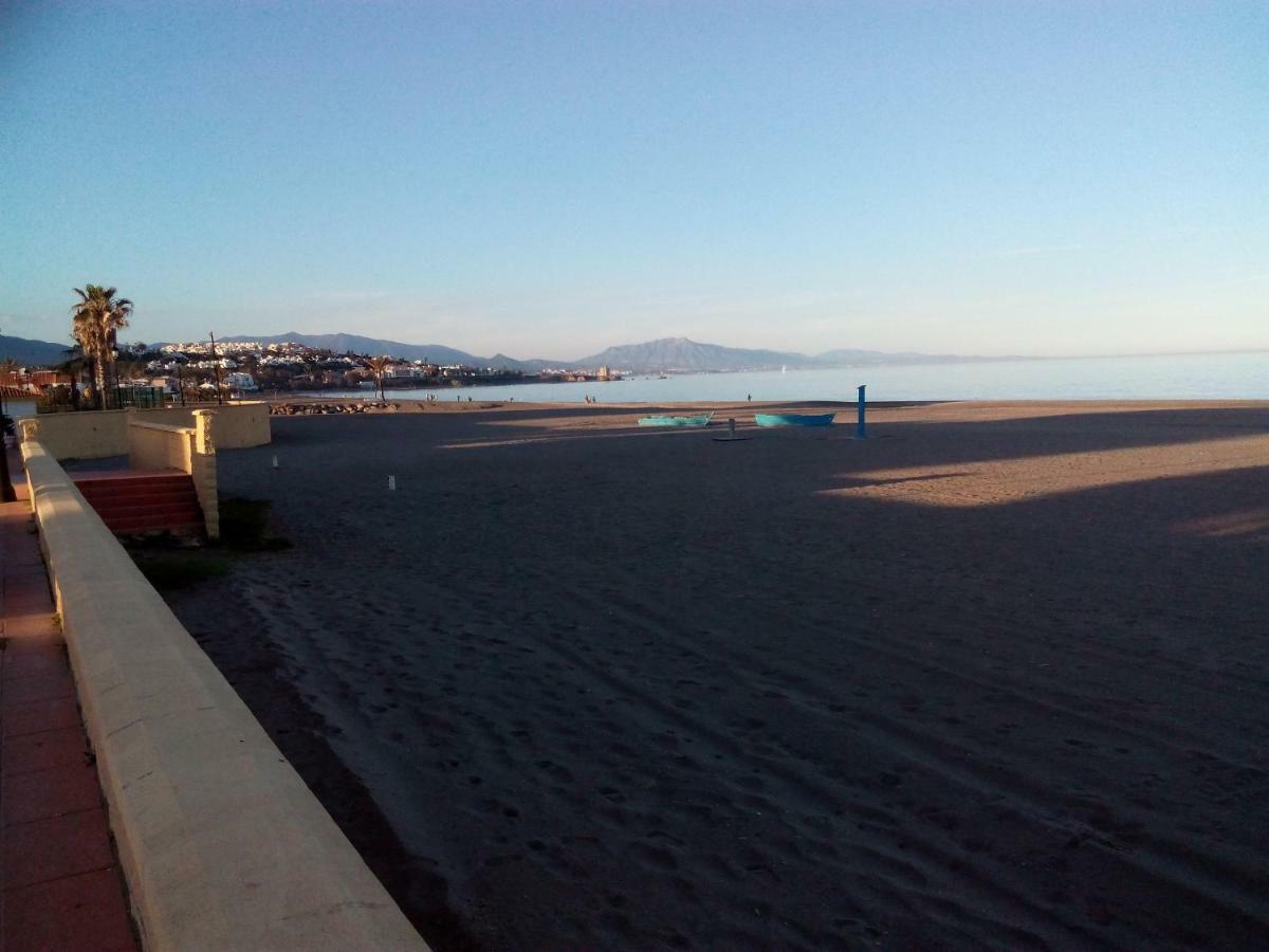 Doble Bed , Sun , Golf And Beach , Un Lugar Para Disfrutar Todas Las Familias Con Sus Hijos"Desayuno Incluido" San Luis de Sabinillas Dış mekan fotoğraf